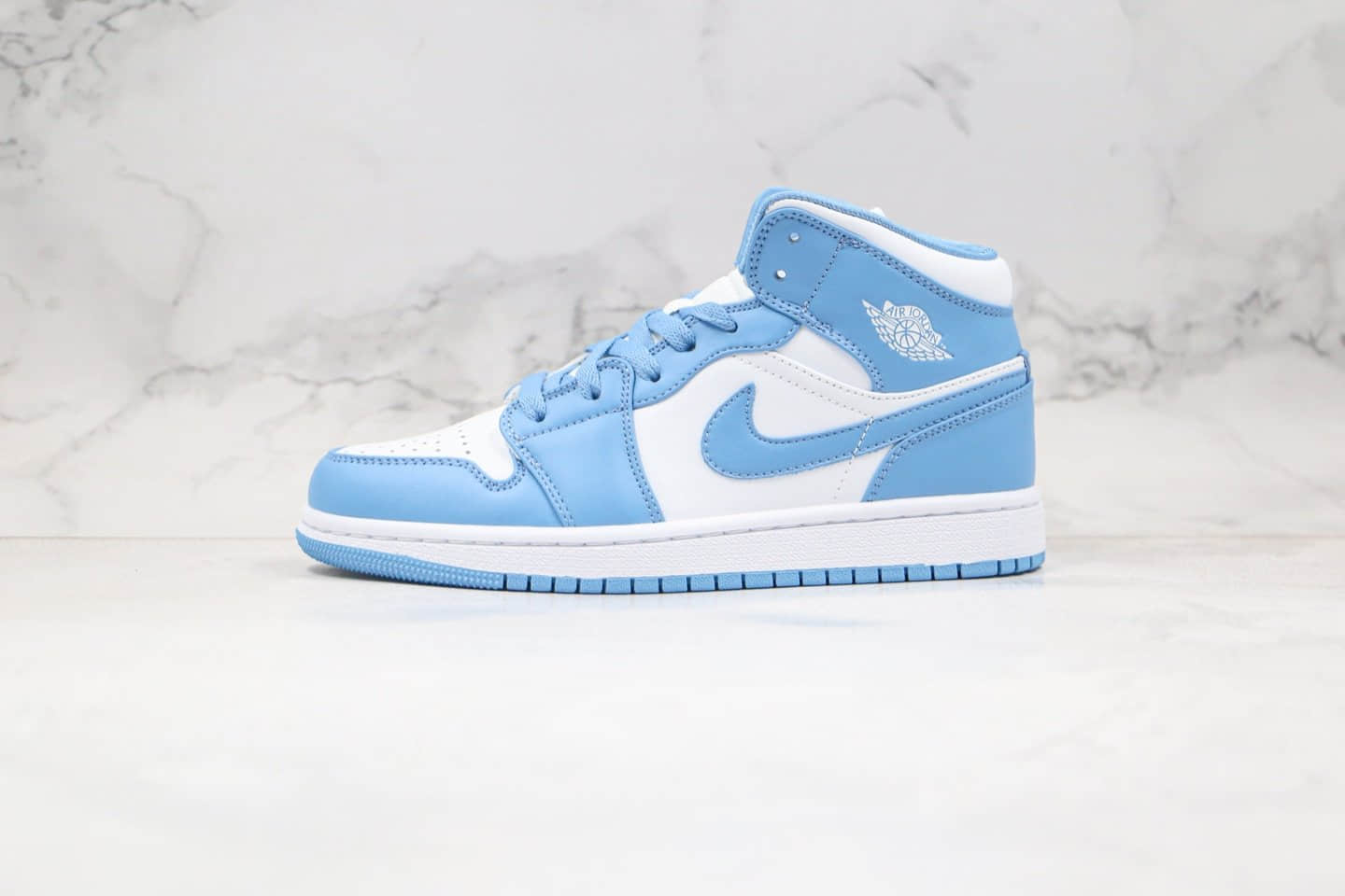 乔丹Air Jordan 1 Low纯原版本中帮AJ1北卡蓝配色原楦头纸板打造 货号:554724-106