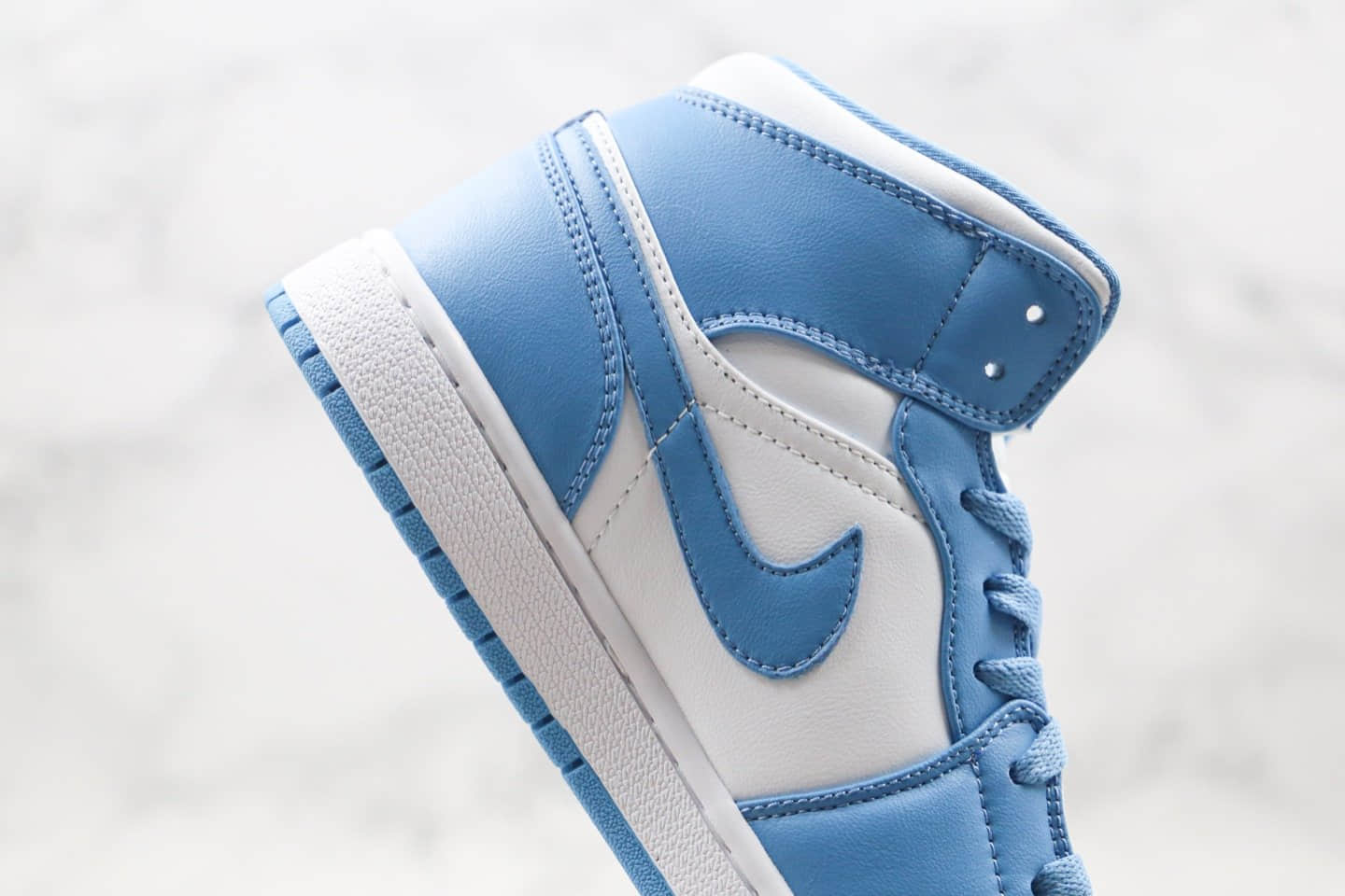 乔丹Air Jordan 1 Low纯原版本中帮AJ1北卡蓝配色原楦头纸板打造 货号:554724-106