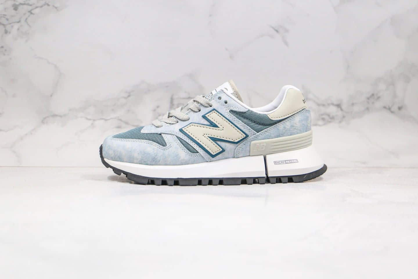 新百伦New Balance 1300纯原版本复古老爹鞋NB1300薄荷蓝色浅蓝色原档案数据开发正确鞋面卡色 货号:MS1300TB
