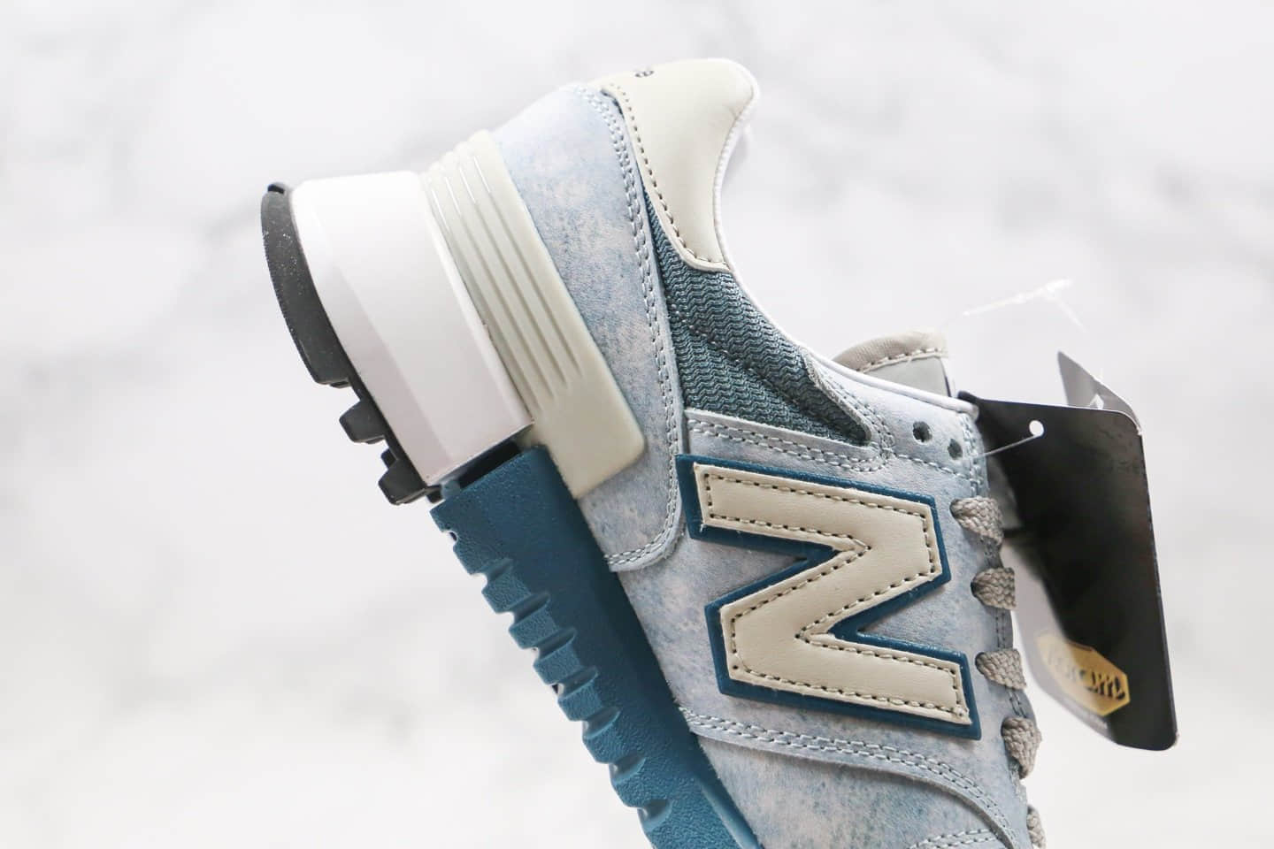 新百伦New Balance 1300纯原版本复古老爹鞋NB1300薄荷蓝色浅蓝色原档案数据开发正确鞋面卡色 货号:MS1300TB