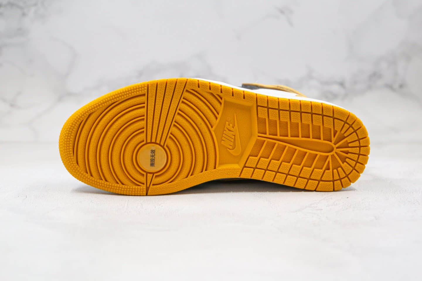 乔丹Air Jordan 1 Retro High OG Yellow Ochre纯原版本高帮AJ1黑黄脚趾正确后跟定型原厂皮料 货号:555088-109