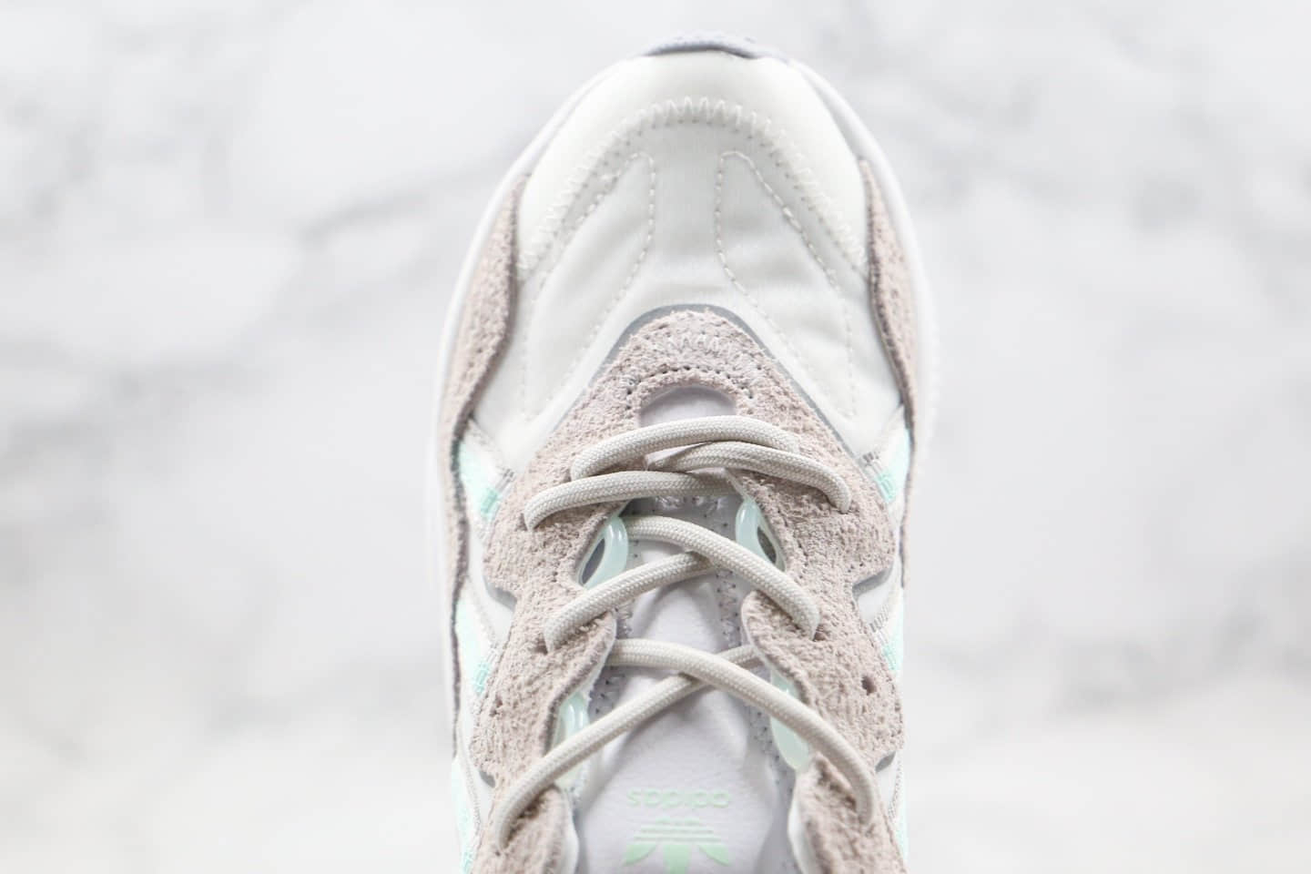 阿迪达斯Adidas OZWEEGO纯原版本三叶草水管老爹鞋薄荷白绿色原盒原标 货号:FX3821