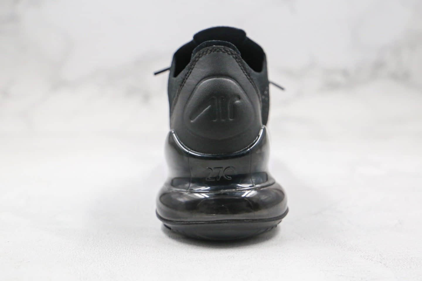 耐克Nike Air Max 270 Flyknit公司级版本半掌气垫跑鞋黑灰色区别市面通货 货号：AO1023-001