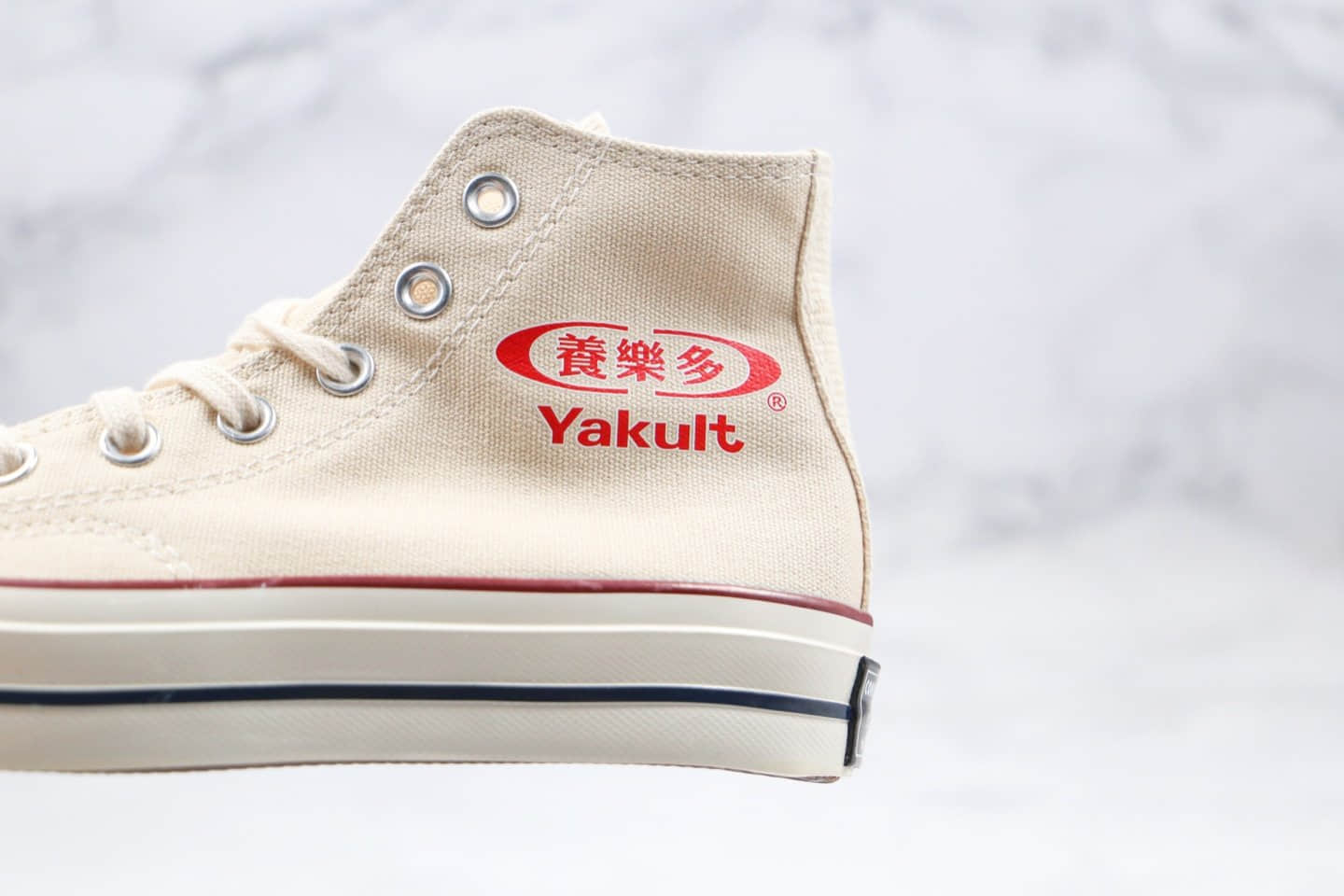 匡威Yakult x Converse 1970s公司级版本养乐多联名高帮帆布鞋原厂硫化工艺 货号:188606C