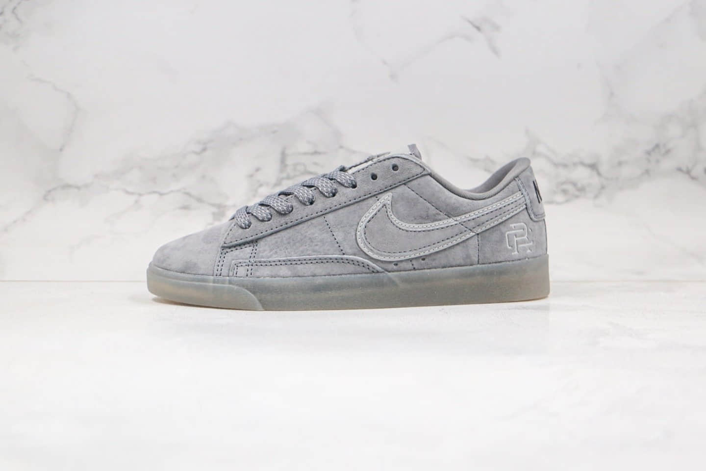 耐克Nike Blazer SB x Reigning Champ纯原版本卫冕冠军联名款低帮开拓者3M板鞋灰色麂皮原盒原标 货号:454471-900