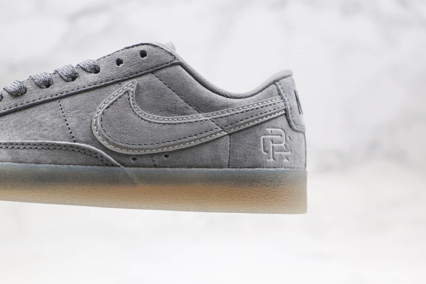 耐克Nike Blazer SB x Reigning Champ纯原版本卫冕冠军联名款低帮开拓者3M板鞋灰色麂皮原盒原标 货号:454471-900