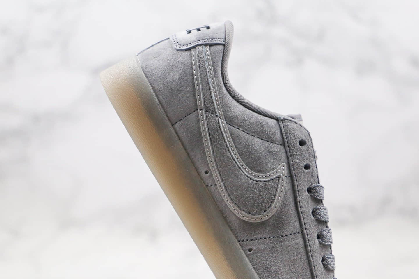 耐克Nike Blazer SB x Reigning Champ纯原版本卫冕冠军联名款低帮开拓者3M板鞋灰色麂皮原盒原标 货号:454471-900