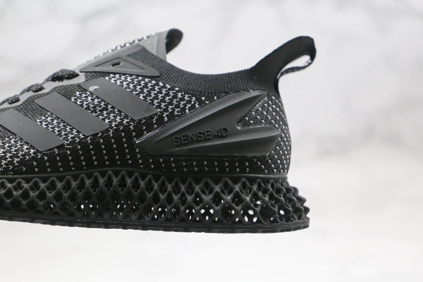 阿迪达斯adidas Alphaedge 4D纯原版本4D打印科技跑鞋变色龙原厂大底区别市面通货 货号:FW7096
