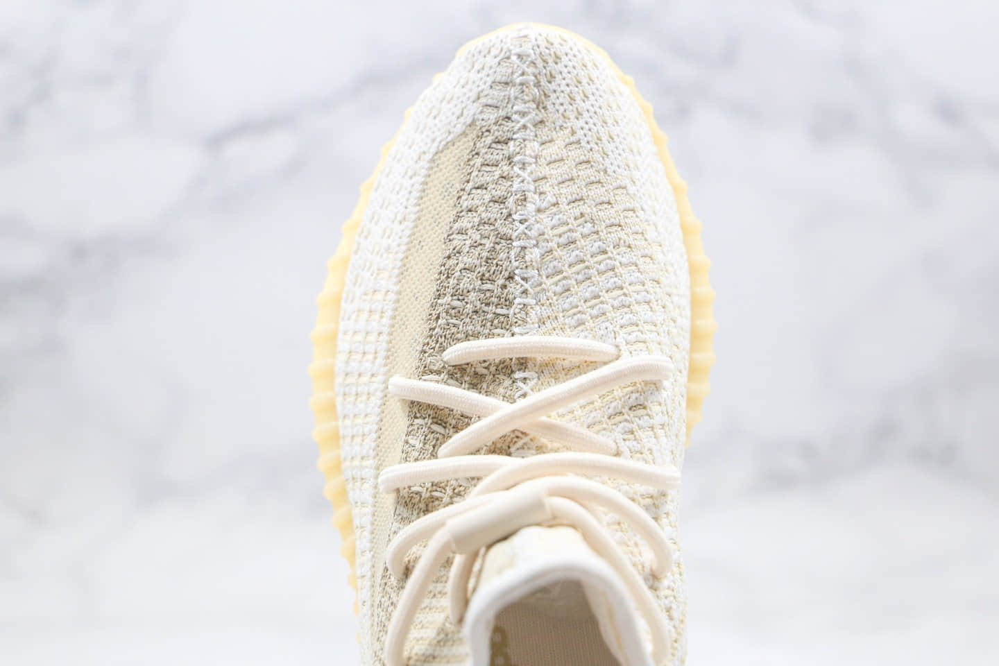 阿迪达斯Adidas Yeezy Boost 350 V2“Abez”OG纯原版本椰子350V2氧化天使米白黄色原厂巴斯夫爆米花材质 货号:FZ5246