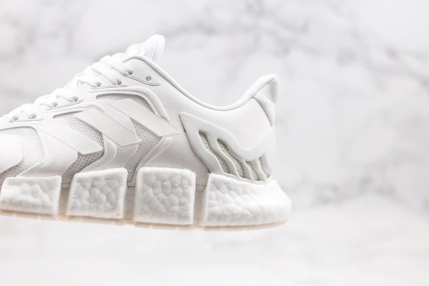 阿迪达斯adidas Climacool纯原版本清风系列毛毛虫爆米花跑鞋白色原档案数据开发 货号:FX7842