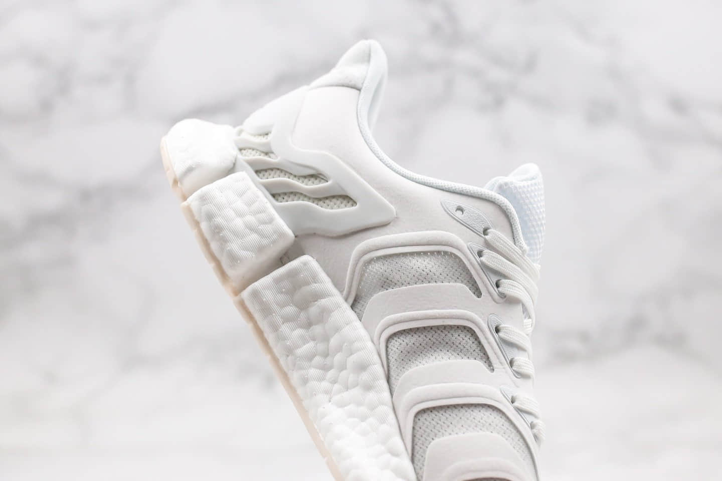 阿迪达斯adidas Climacool纯原版本清风系列毛毛虫爆米花跑鞋白色原档案数据开发 货号:FX7842