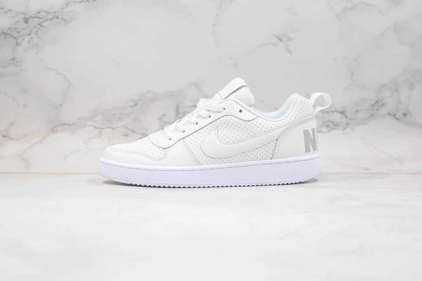 耐克NiKe Court Borough Low公司级版本低帮字母个性小板鞋白色原盒原标 货号:839985-100