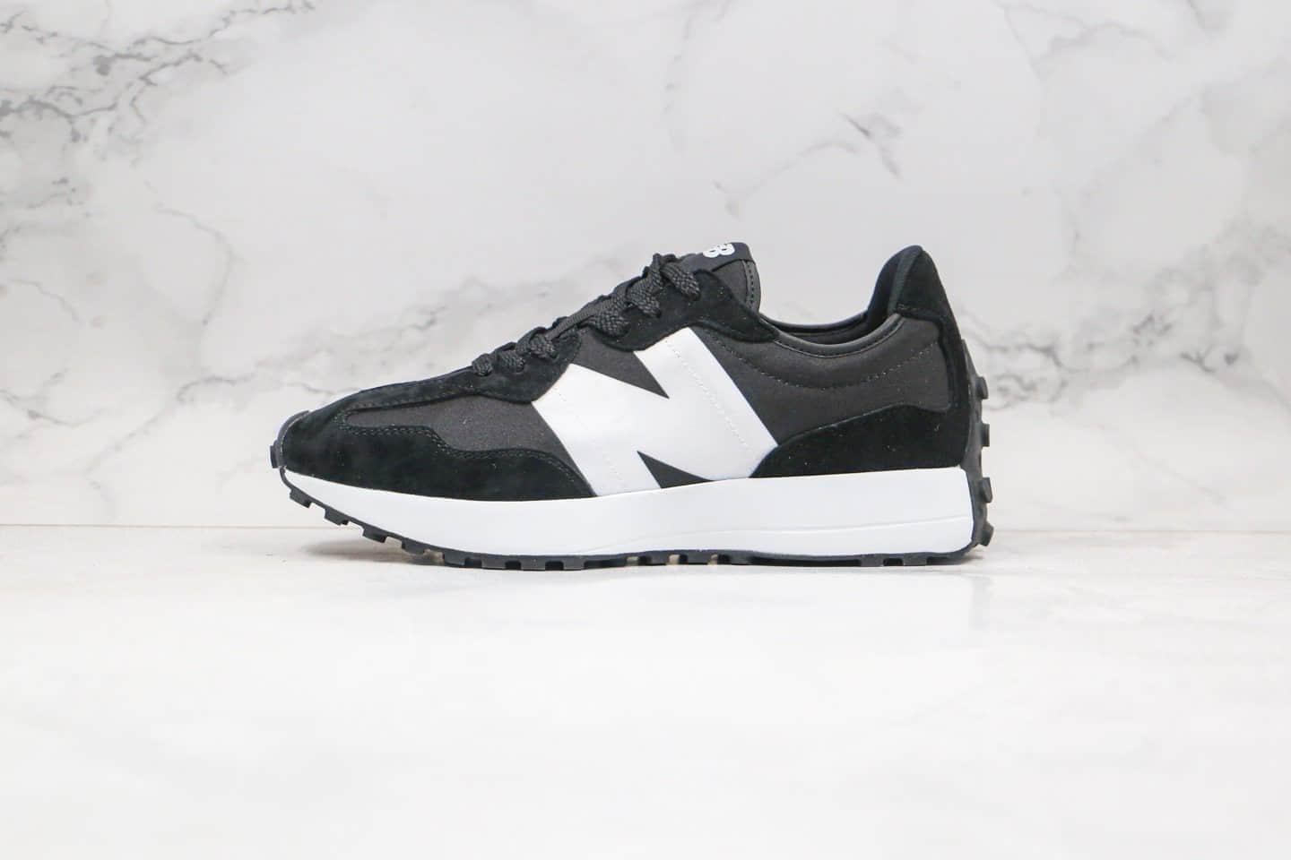 新百伦New Balance 327纯原版本NB327复古慢跑鞋黑白色原鞋打版 货号:MS327GYR