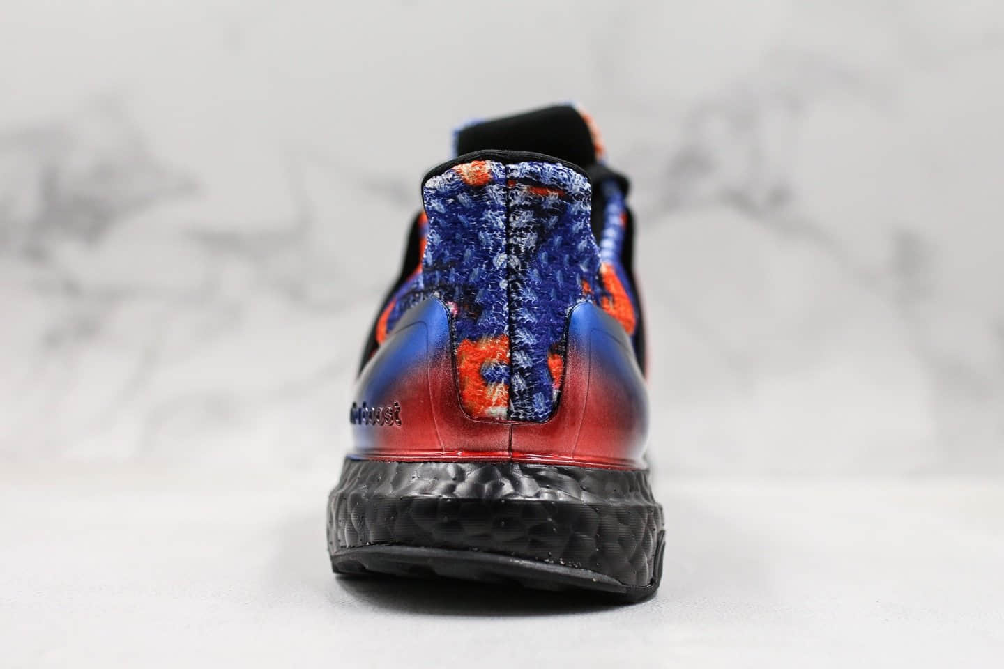 阿迪达斯adidas Ultra Boost Rainy Season纯原版本爆米花跑鞋雨夜霓虹配色原档案数据开发原盒原标 货号:FV7279