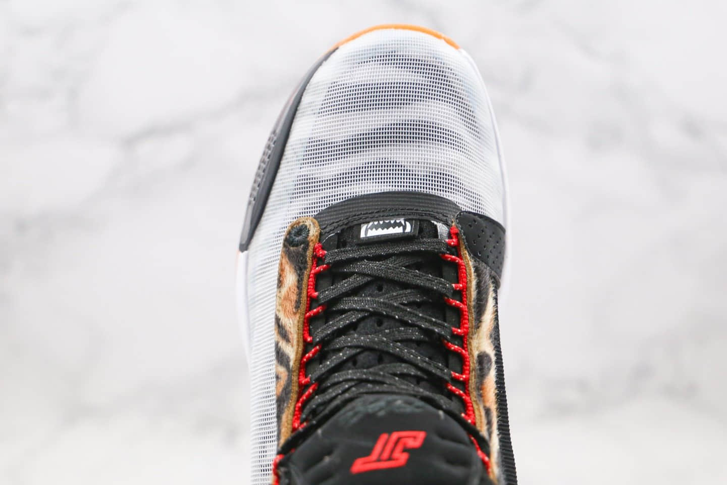 乔丹Air Jordan 34 PF纯原版本高帮AJ34豹纹灰红色篮球鞋内置气垫区别市面通货版本 货号：DA1900-901