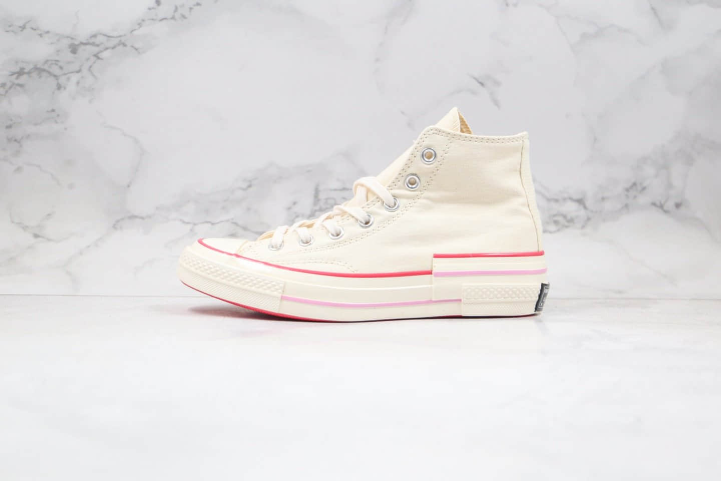 匡威Converse Chuck 70公司级版本高帮解构帆布鞋白粉色三围条原楦头纸板打造 货号:568800C