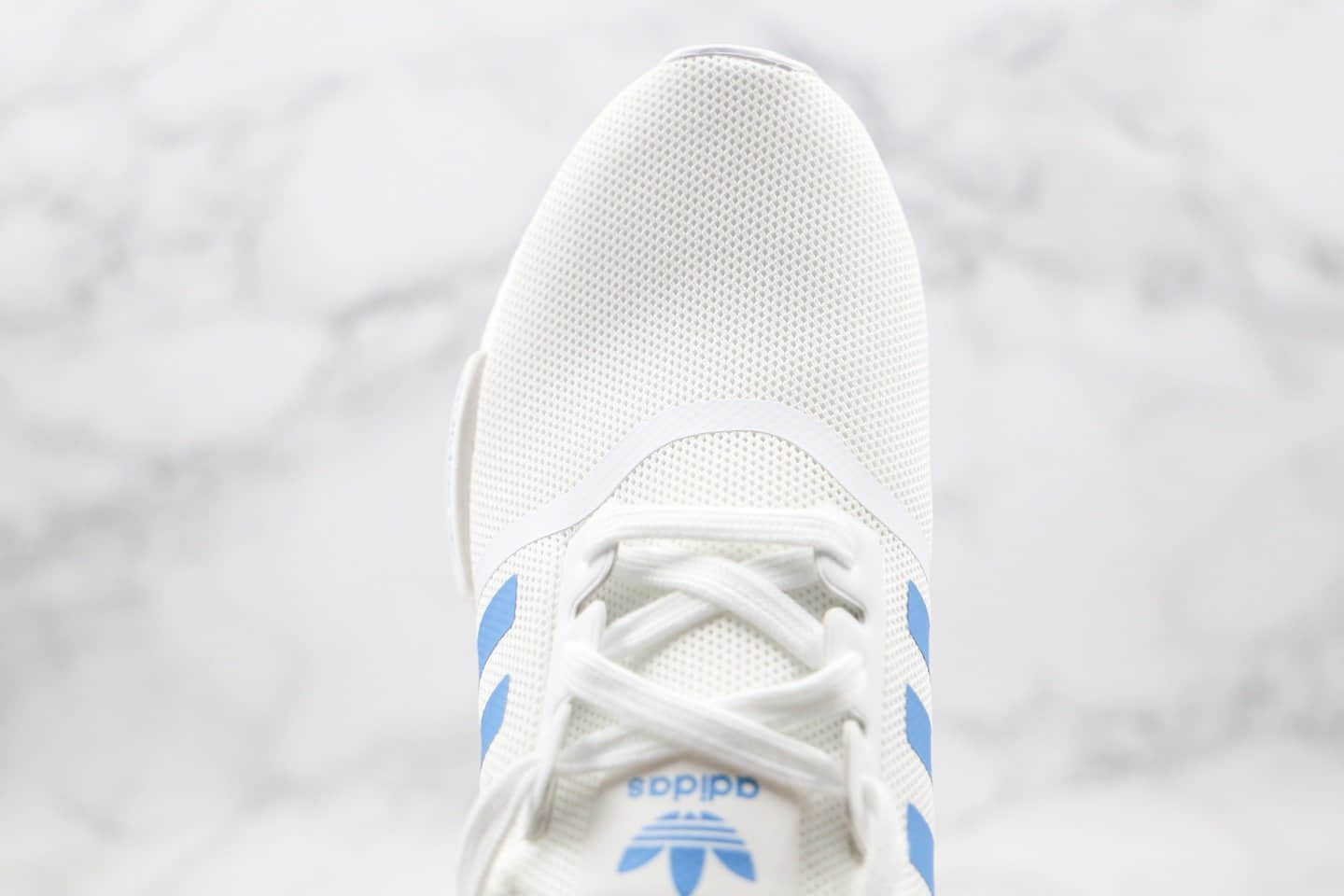 阿迪达斯Adidas NMD R-1纯原版本爆米花跑鞋NMD街头风格白蓝色原厂巴斯夫缓震大底 货号:D96689