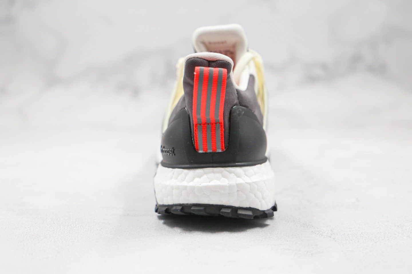 阿迪达斯Adidas Ultraboost All Terrain 4.0纯原版本爆米花跑鞋UB4.0机能灰黑白色区别市面通货版本 货号:EG8096