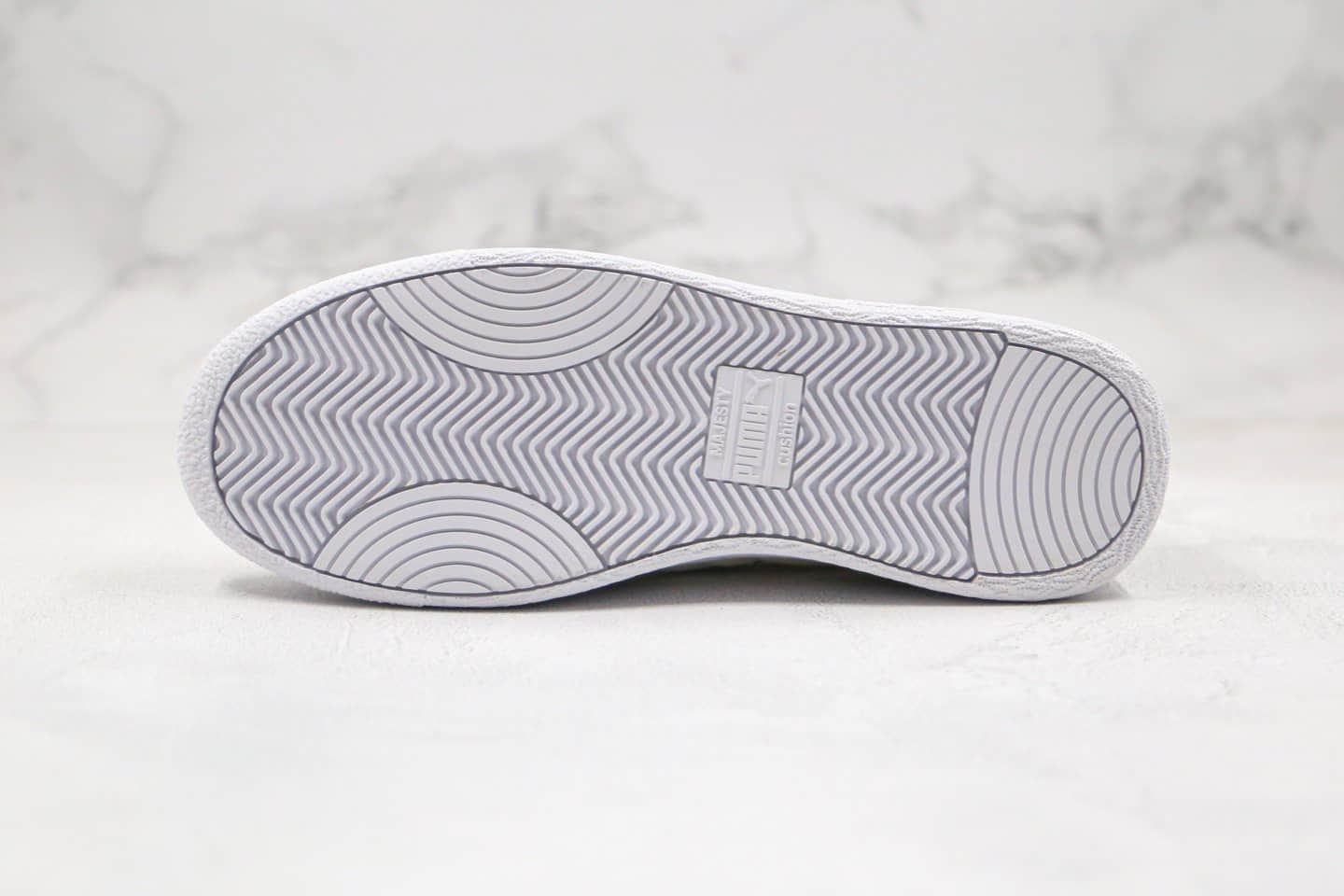 彪马Puma x Central Saint Martins Ralph纯原版本节约用水联名款低帮字母涂鸦米白色板鞋原盒原标 货号:372713-01