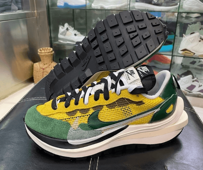 三款sacai x Nike VaporWaffle最新实物释出!