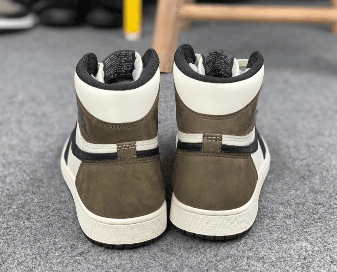 小倒钩AJ1实物美照曝光!TS联名平替! 货号:555088-105