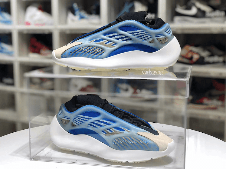 Yeezy 700 V3“极光配色”释出发售日期!下月底登场!