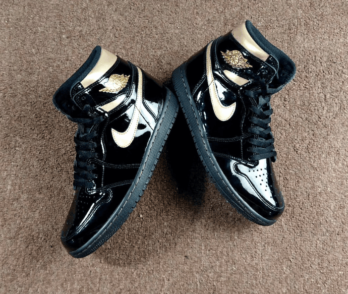 AJ1黑金漆皮释出最新实物图!有够奢华! 货号:555088-032