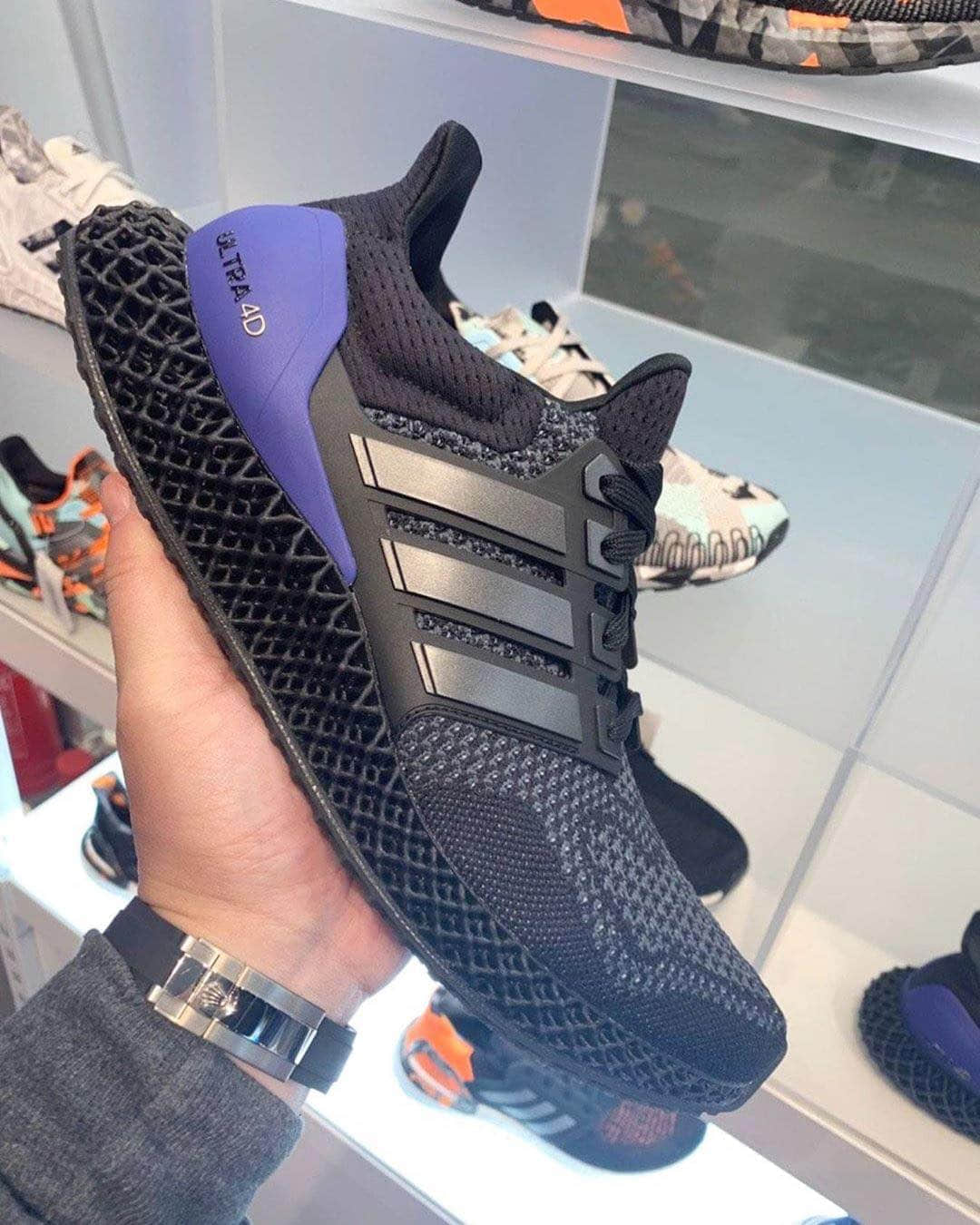 adidas Ultra 4D跑鞋黑紫配色曝光!今秋登场!