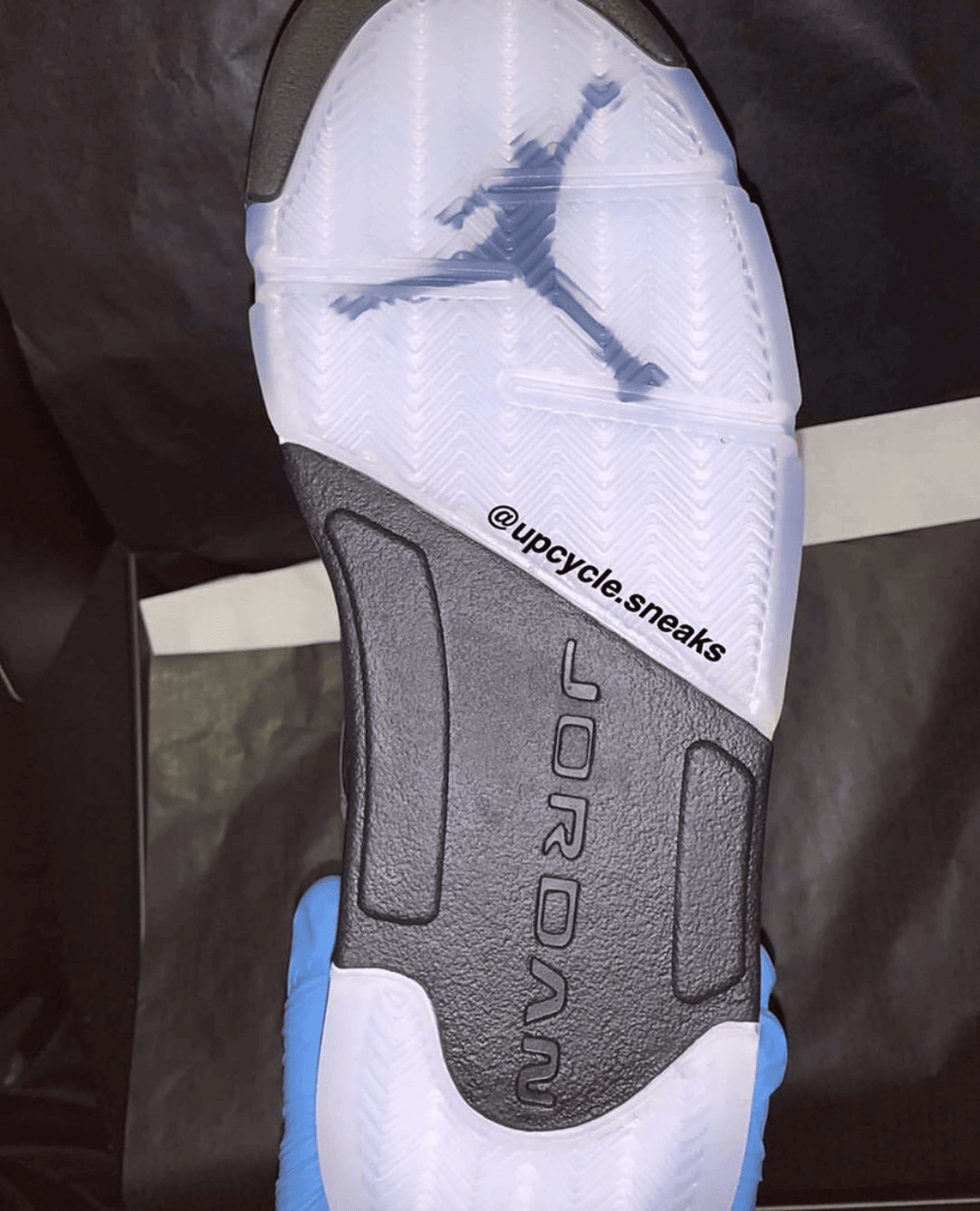 俄勒冈AJ5最新实物细节图曝光!3M反光鞋舌超抢眼! 货号:CK6631-307