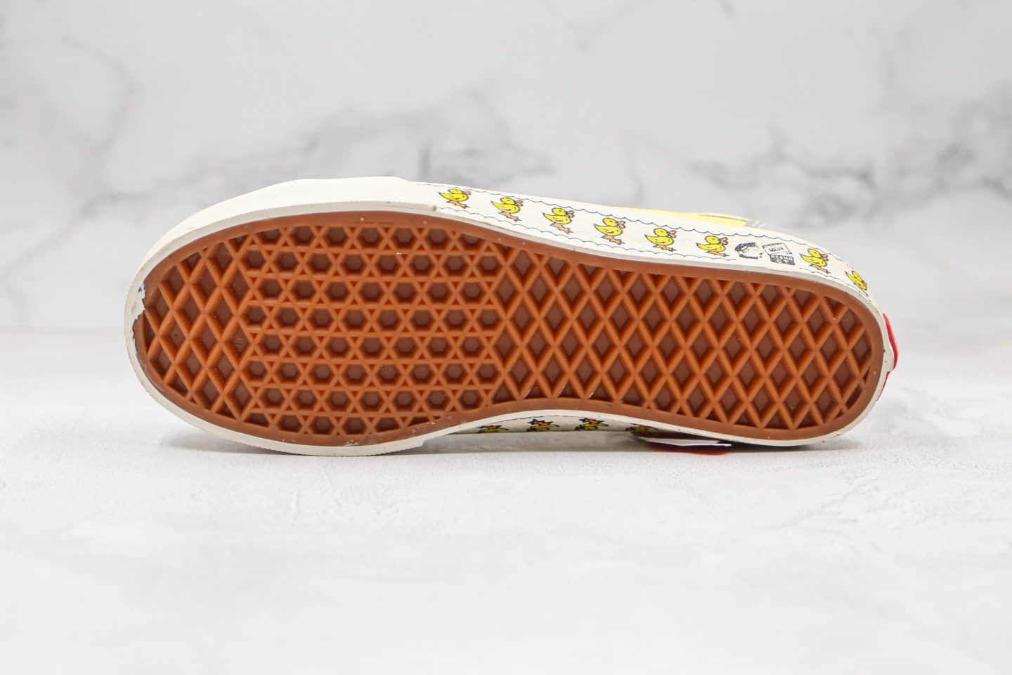 万斯VANS STYLE 36公司级版本低帮小头权志龙同款小黄鸭黄红绿灰色帆布鞋原盒原标 货号:VN0A3DZ3WNY