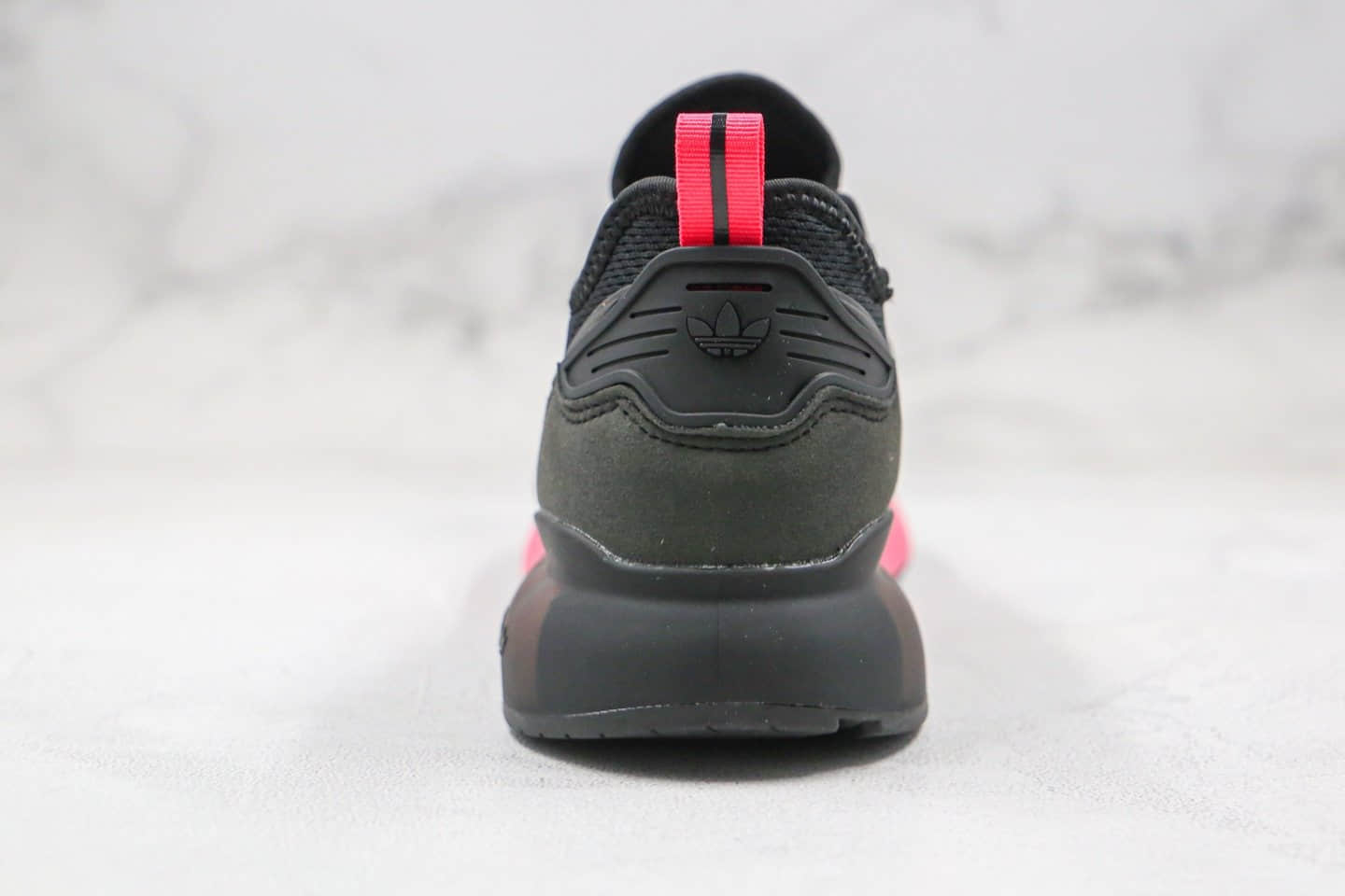 阿迪达斯Adidas Originals ZX 2K Boost纯原版本易烊千玺同款爆米花跑鞋黑粉色原档案数据开发 货号:FV8986