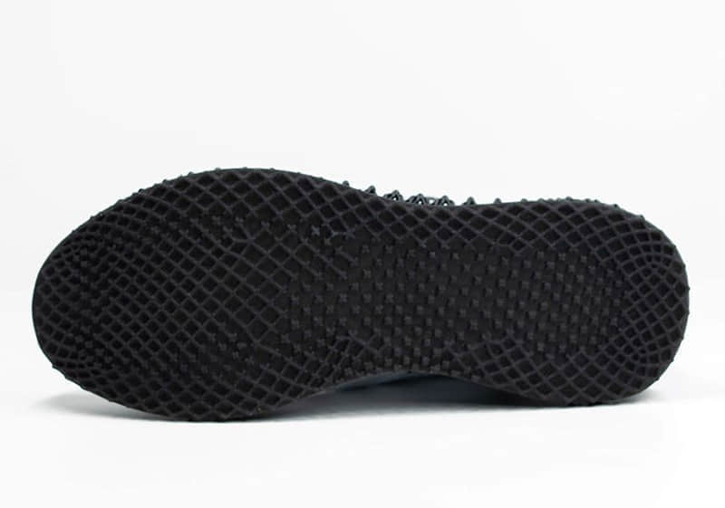 科幻跑鞋!adidas全新鞋型Y-3 Runner 4D IO首度曝光!