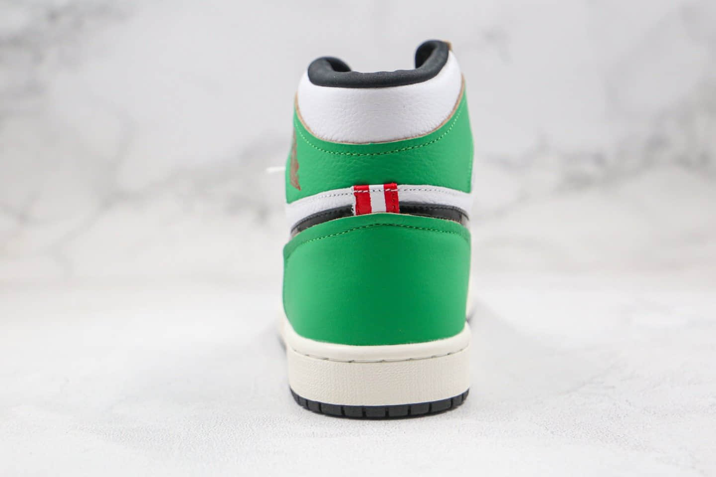 乔丹Air Jordan 1 High OG WMNS Lucky Green纯原版本高帮AJ1凯尔特人白绿色篮球鞋正确后跟定型 货号:DB4612-300