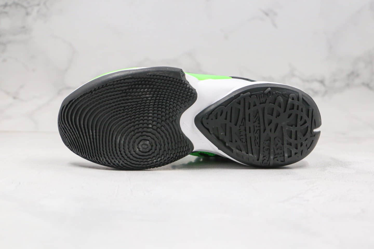 耐克Nike Zoom Freak 2纯原版本字母哥二代篮球鞋黑绿色支持实战原盒原标 货号:DA0907-002