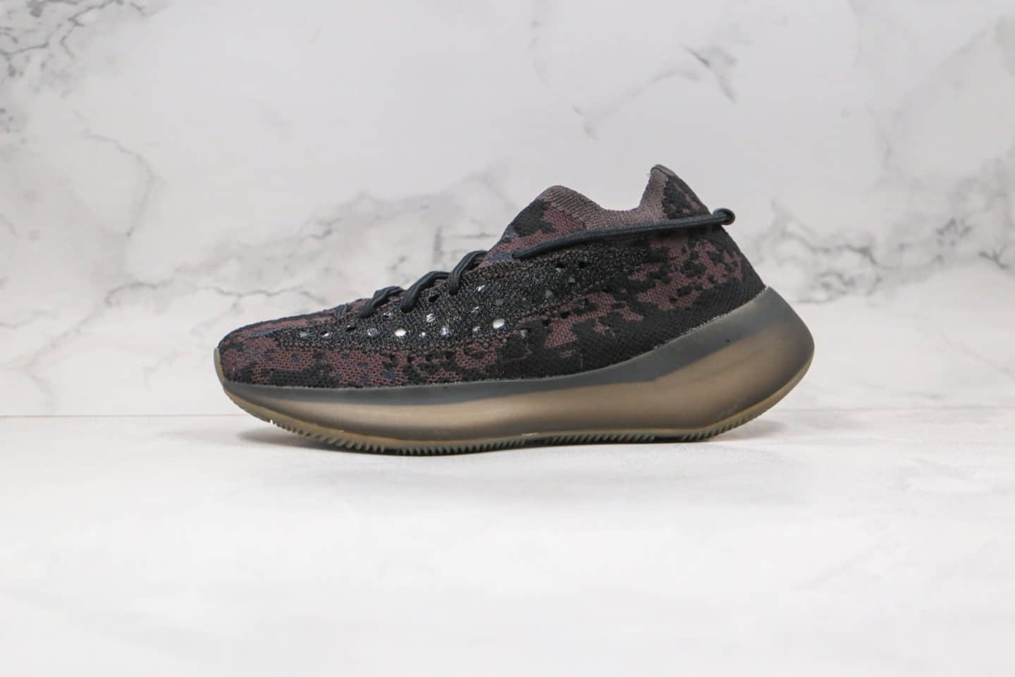 阿迪达斯Adidas Yeezy 380 Boost纯原版本椰子380爆米花跑鞋黑棕色原厂巴斯夫大底 货号:FZ1270