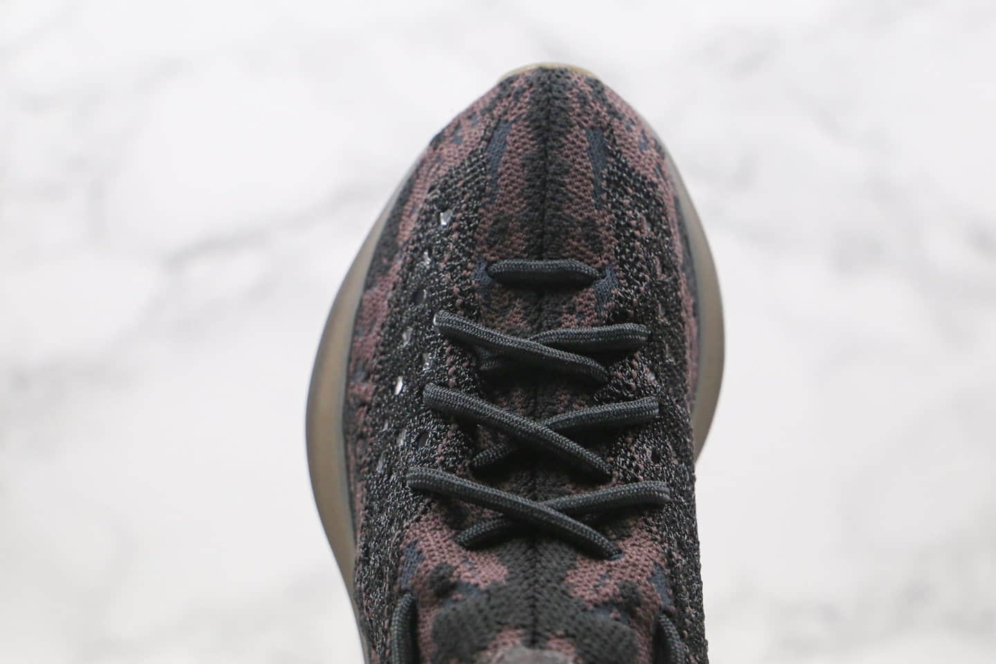 阿迪达斯Adidas Yeezy 380 Boost纯原版本椰子380爆米花跑鞋黑棕色原厂巴斯夫大底 货号:FZ1270