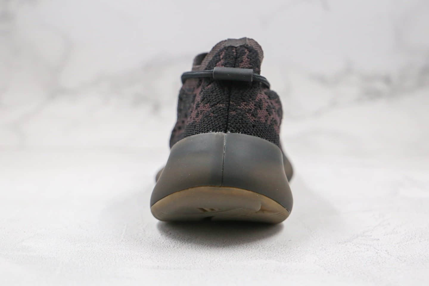 阿迪达斯Adidas Yeezy 380 Boost纯原版本椰子380爆米花跑鞋黑棕色原厂巴斯夫大底 货号:FZ1270