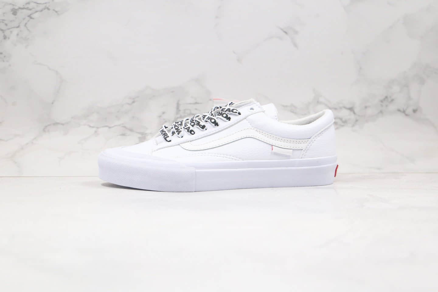 万斯Vans Style 36 Pro PEACE公司级版本低帮皮面半月包头字母印花鞋带白色板鞋原厂硫化大底 货号:VN0A4U3F03S