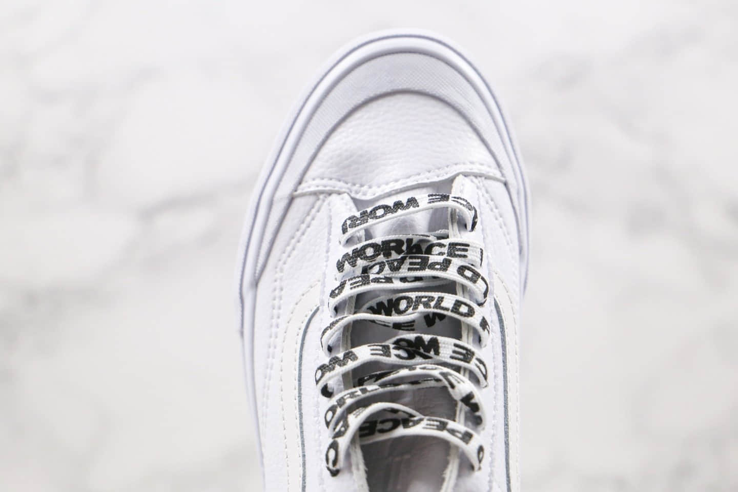 万斯Vans Style 36 Pro PEACE公司级版本低帮皮面半月包头字母印花鞋带白色板鞋原厂硫化大底 货号:VN0A4U3F03S