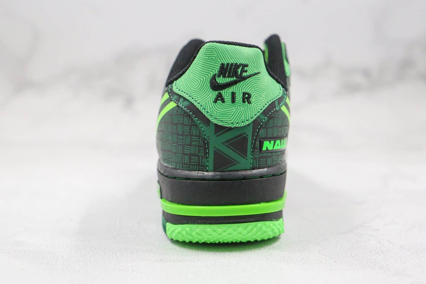 耐克Nike Air Force 1 React QS纯原版本低帮空军一号波纹午夜黑绿色轻量板鞋原厂瑞亚大底 货号:CW3913-001