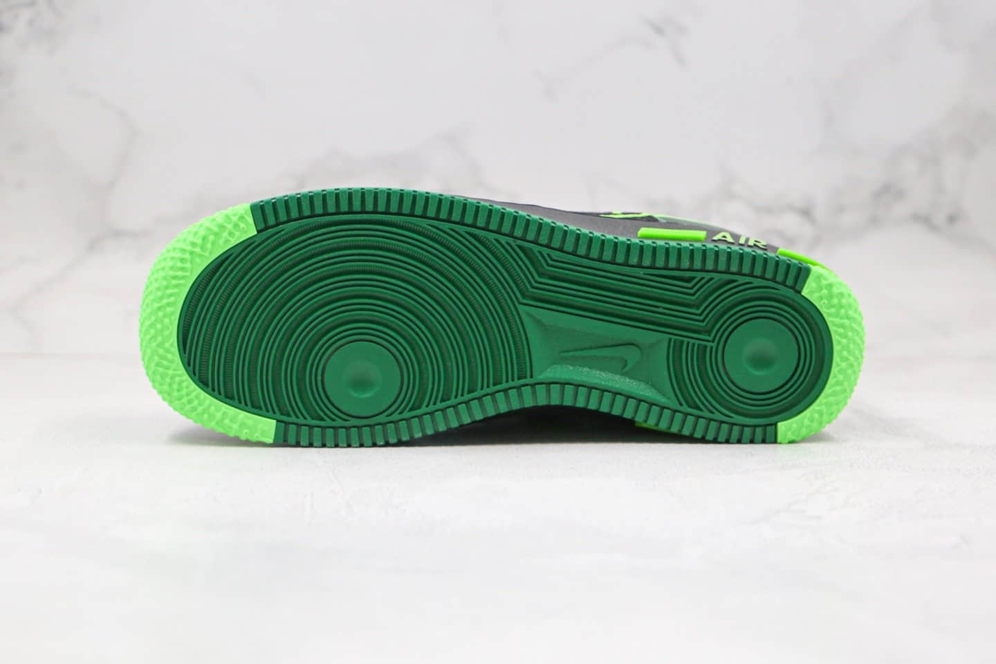 耐克Nike Air Force 1 React QS纯原版本低帮空军一号波纹午夜黑绿色轻量板鞋原厂瑞亚大底 货号:CW3913-001