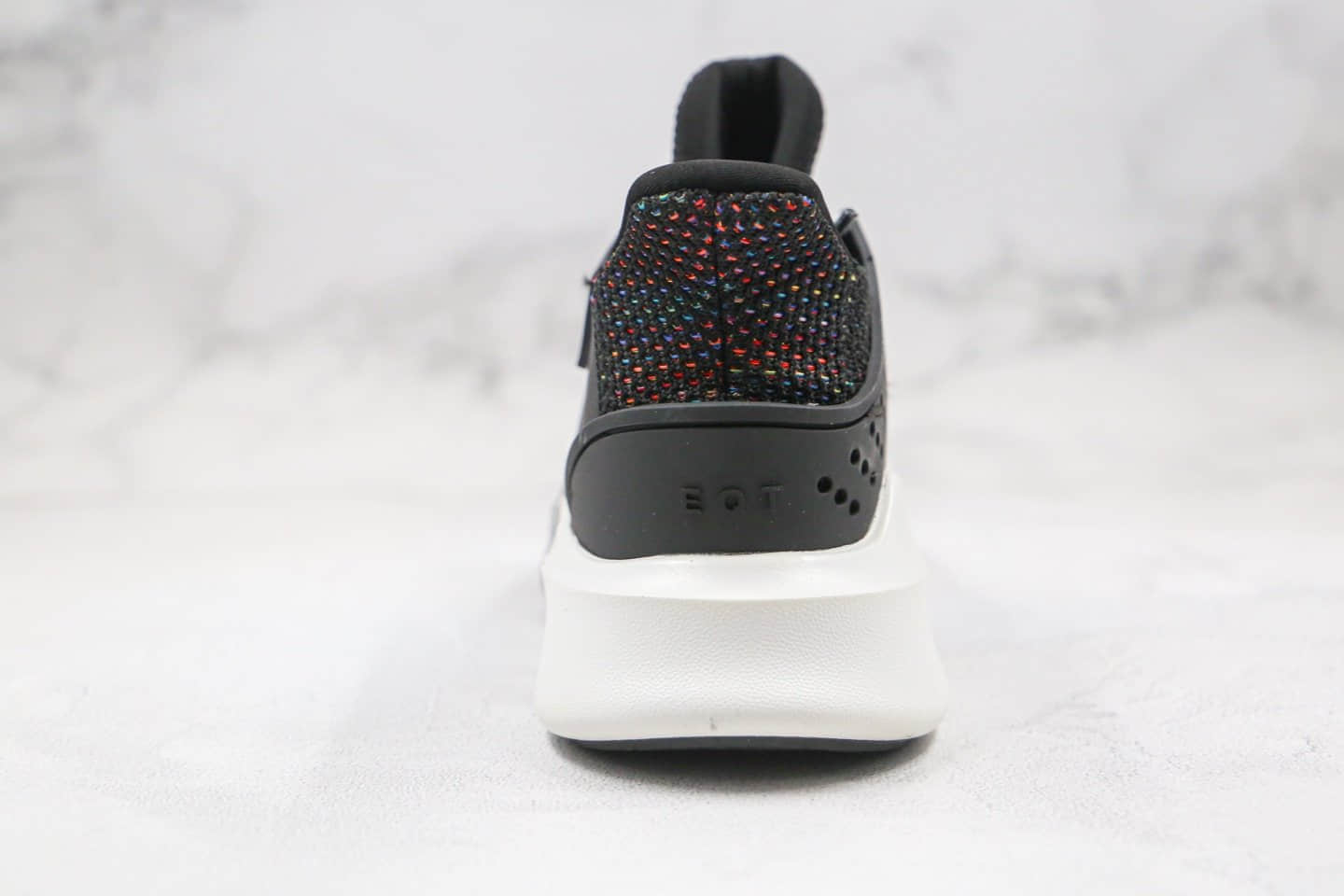 阿迪达斯Adidas EQT BASK ADV纯原版本支撑者系列三叶草EQT黑镭射复古慢跑鞋原楦头纸板打造 货号:FU9505