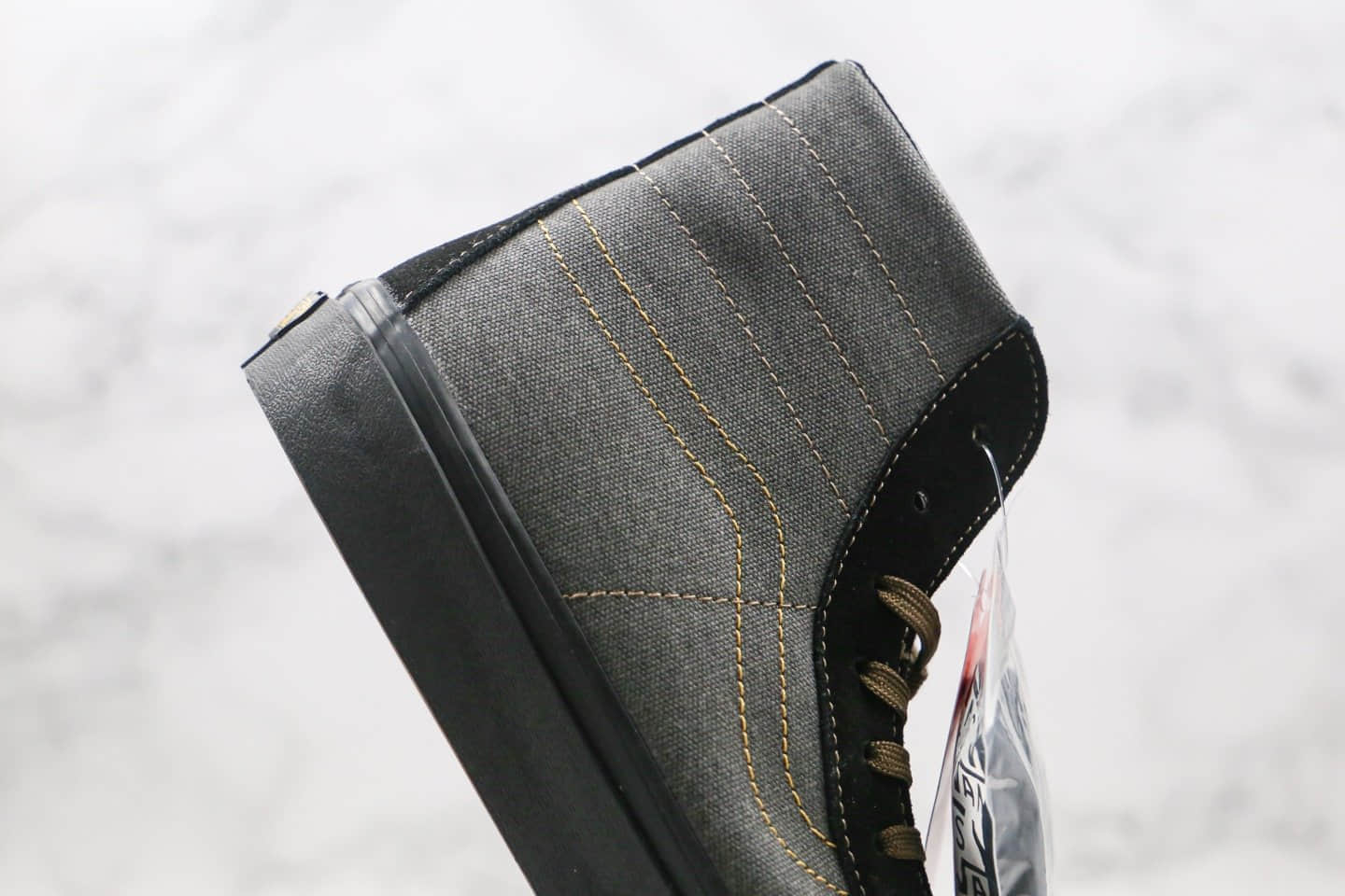 万斯Vans x Michael February公司级版本高帮帆布鞋迈克人像黑灰色原厂硫化大底原盒原标 货号:VN0A3MV122M