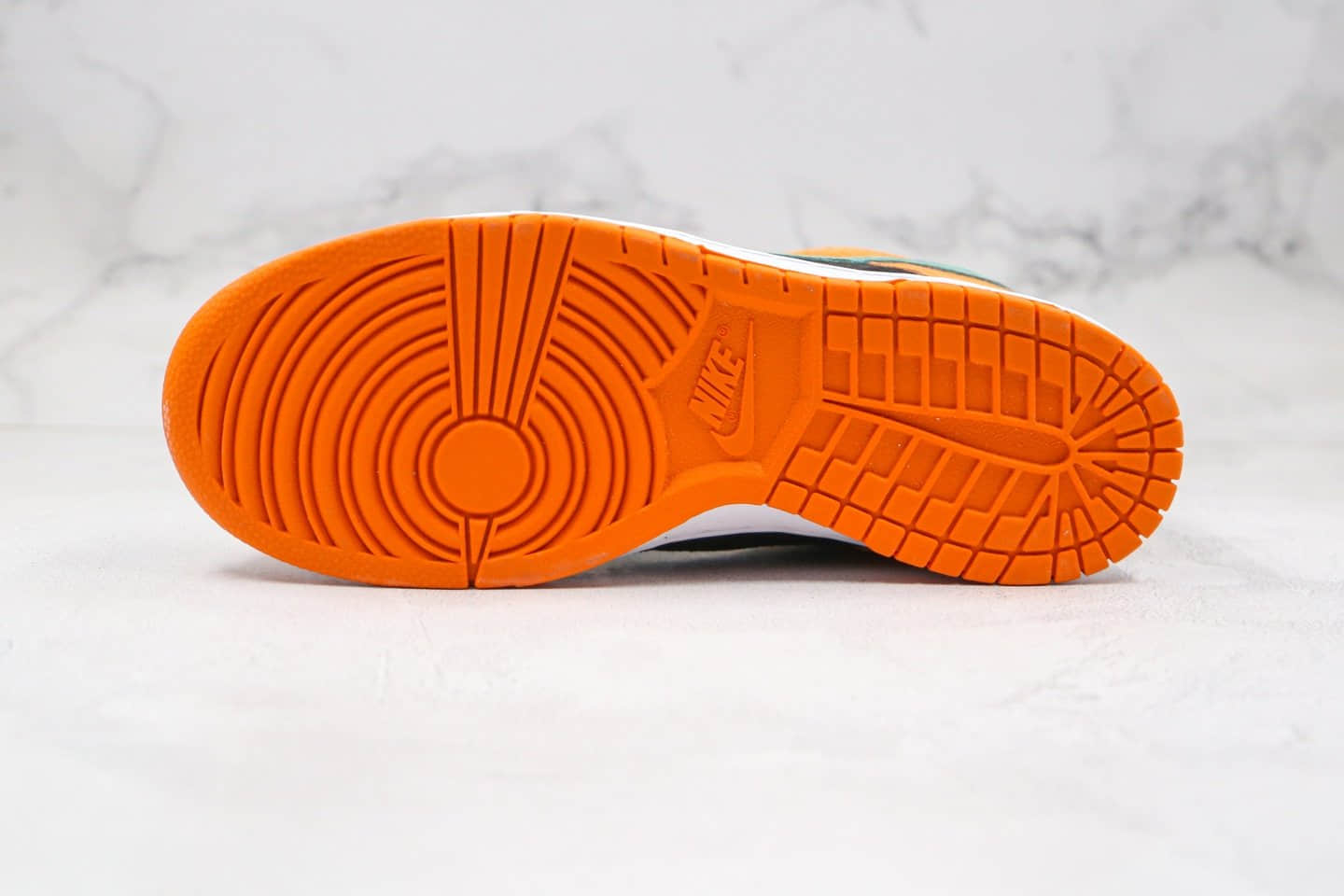 耐克Nike Dunk Low Pro 2020版纯原版本低帮SB DUNK黑橙绿色板鞋内置Zoom气垫原盒原标 货号:DA1469-001