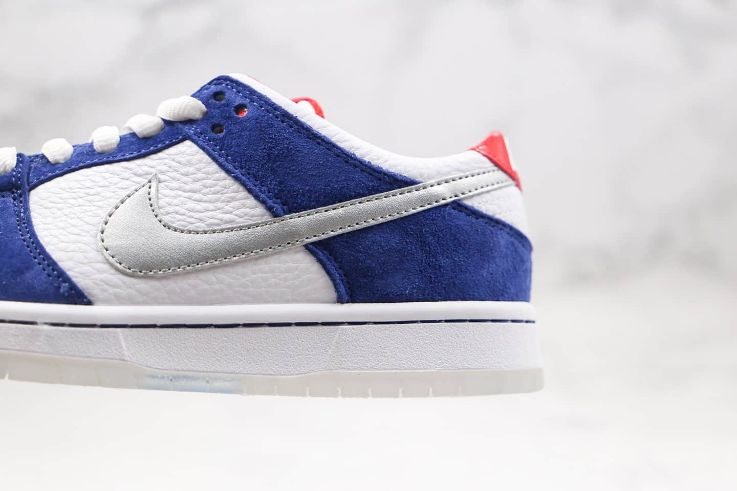 耐克Nike SB Dunk Low Pro QS IshodWair纯原版本低帮SB DUNK不对称板鞋白蓝红色鸳鸯勾内置Zoom气垫原盒原标 货号:839685-416