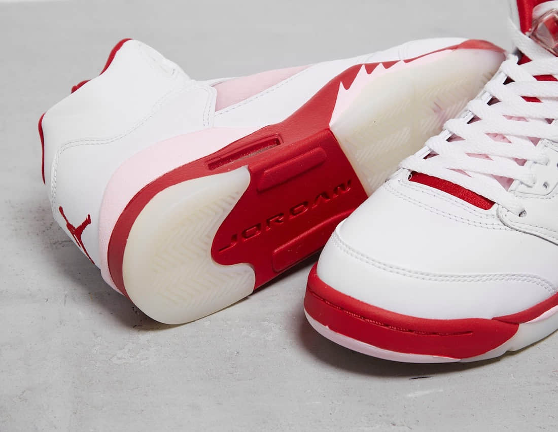 酷似情人节配色!Air Jordan 5 GS新配色10月登场! 货号:440892-106