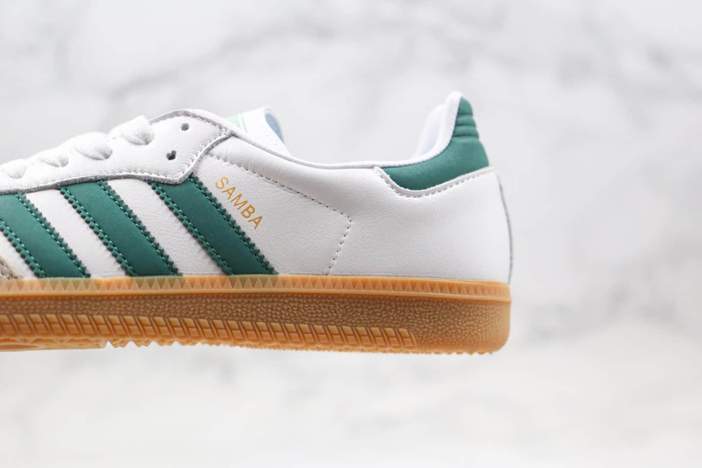 阿迪达斯Adidas Samba OG FT纯原版本桑巴板鞋白绿色内置NFC芯片扫描原盒原标 货号:EE5451