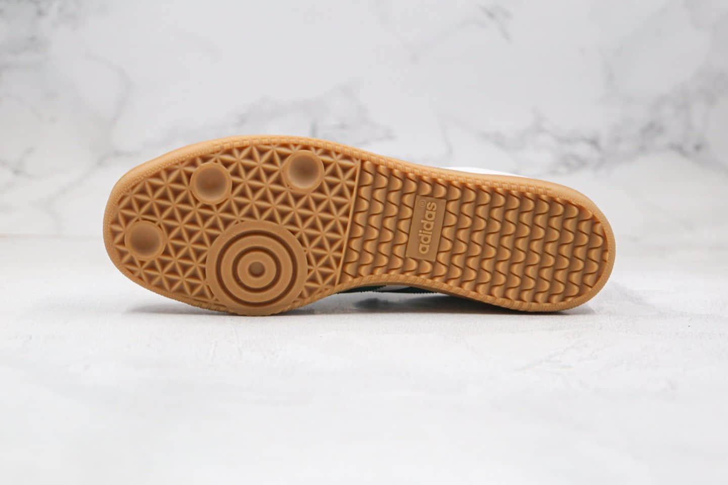 阿迪达斯Adidas Samba OG FT纯原版本桑巴板鞋白绿色内置NFC芯片扫描原盒原标 货号:EE5451