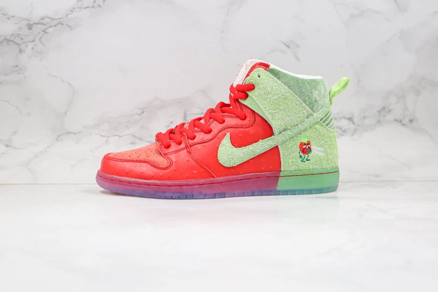 耐克Nike SB Dunk high“strawberry cough纯原版本高帮SB DUNK咳嗽草莓红绿色板鞋内置气垫原盒原标 货号:CW7093-600