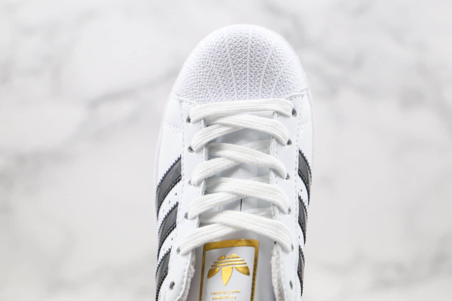 阿迪达斯Adidas Originals SUPERSTAR W纯原版本三叶草贝壳头金标白黑色漆皮LOGO板鞋正确PU硅蓝软中底 货号:EF1627